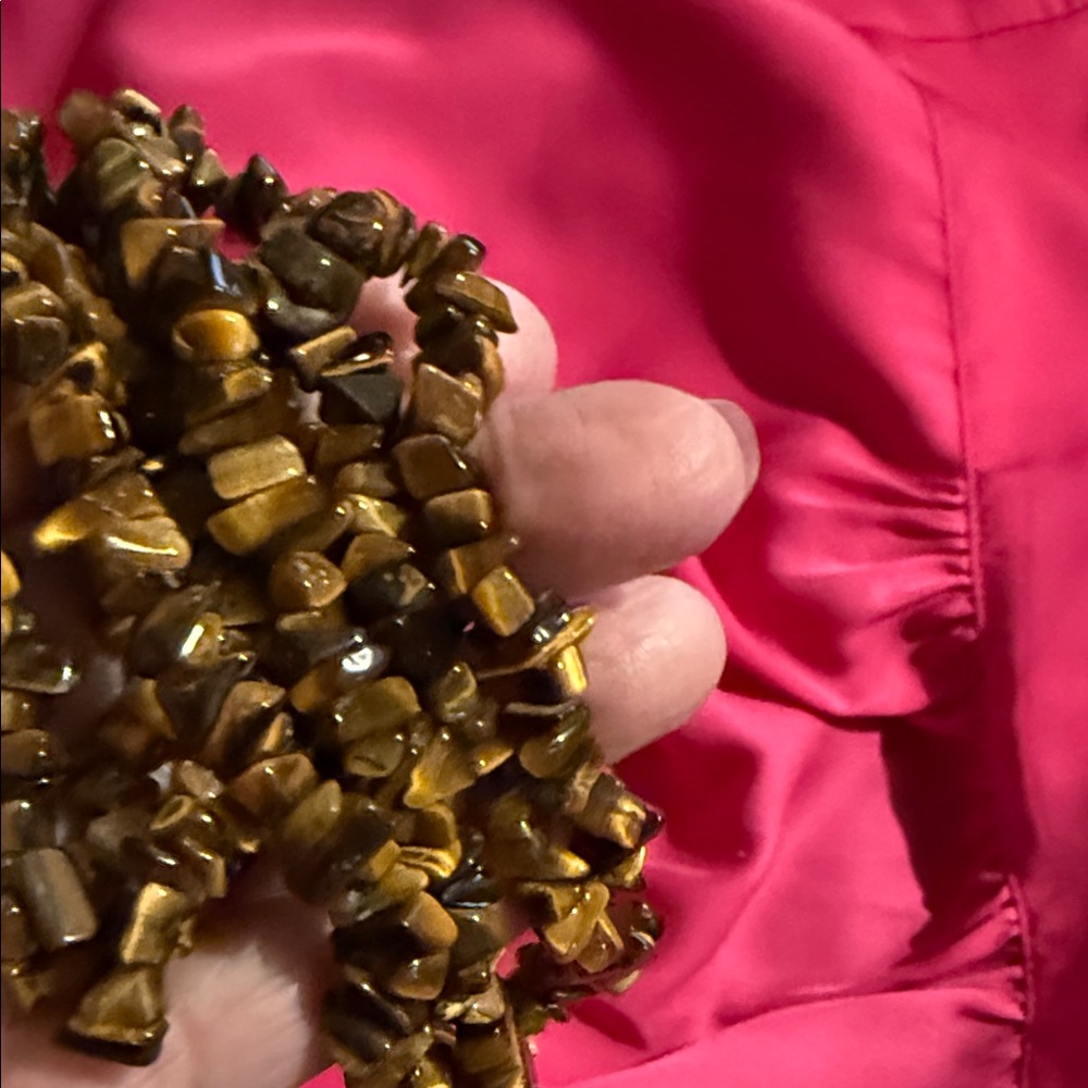 Tiger’s Eye Chipped Necklace - Picture 2 of 5